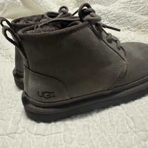 UGG grey Neumel Boots